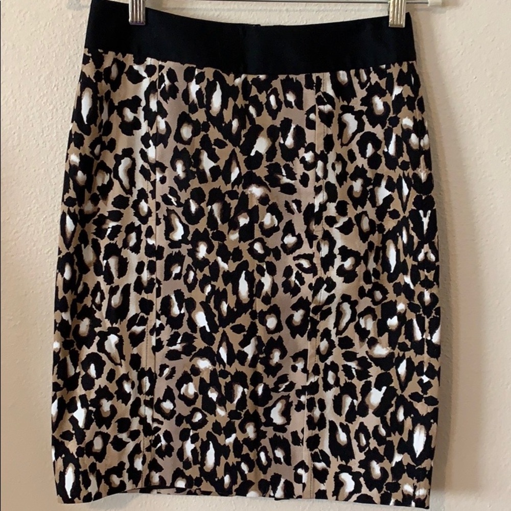 White House Black Market skirt